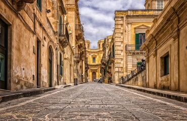 Elegant Sicilya